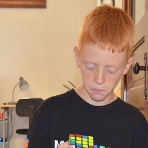 Nebraska 11 Year Old Tested Rubik S Cube Solving Skills At Omaha Competition Local News Omaha Com