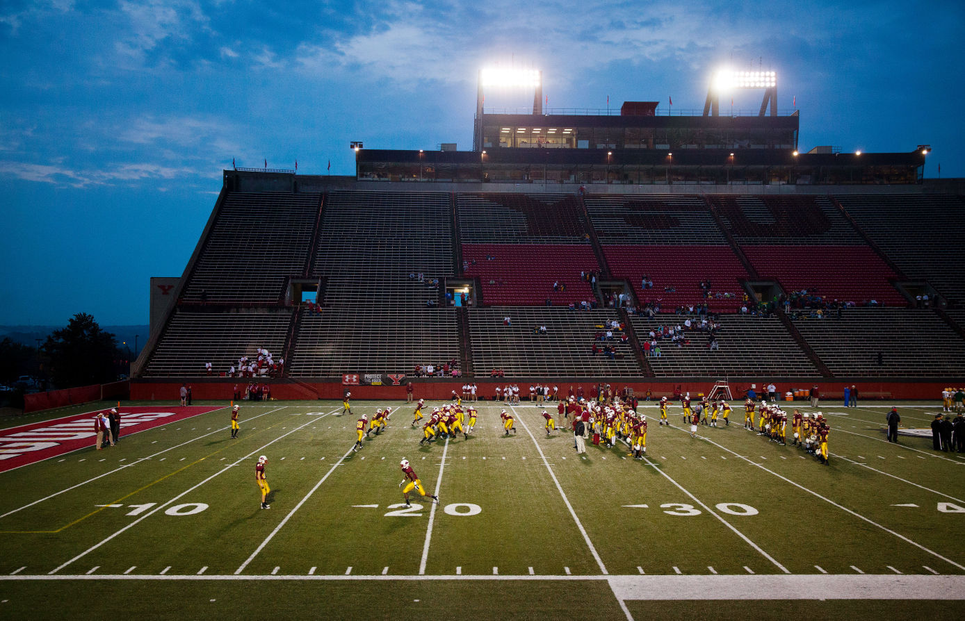 Chatelain Ex Husker coach Bo Pelini and hometown of Youngstown