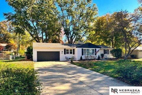 5 Bedroom Home in Omaha - $460,000