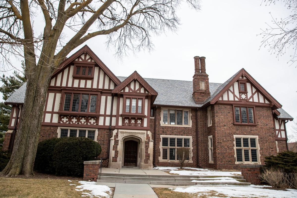 A Look Inside This Blackstone Mansion That Is Undergoing A Big Change Lifestyles Omaha Com