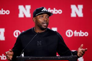 082126-owh-spo-huskerfb-nf-01