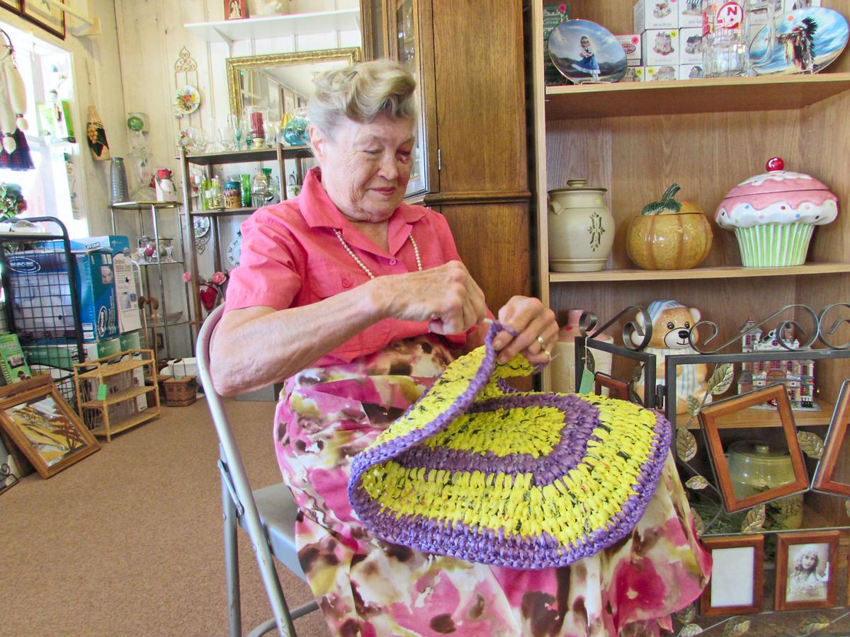 Plastic bags find new purpose Bellevue Leader