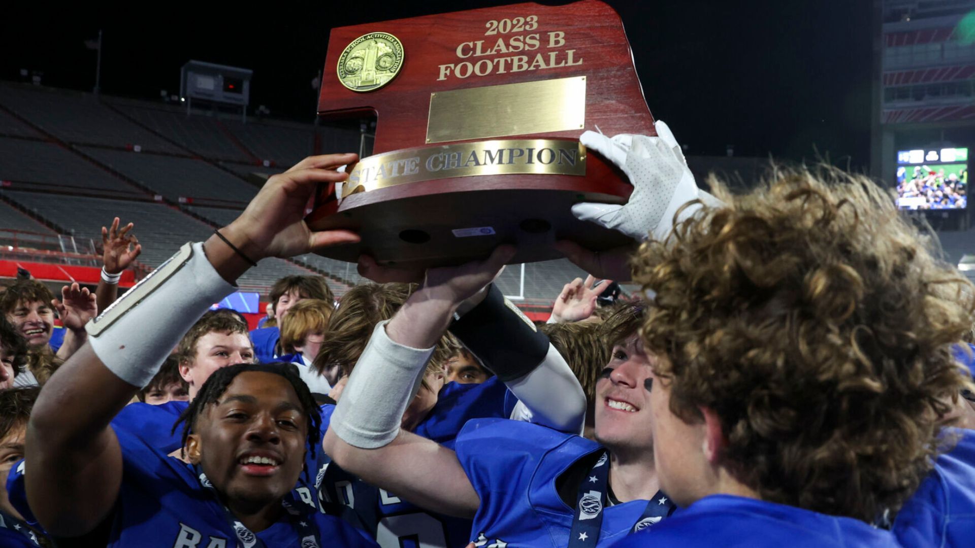 All Omaha area football Bennington s Kyler Lauridsen and Gunnar