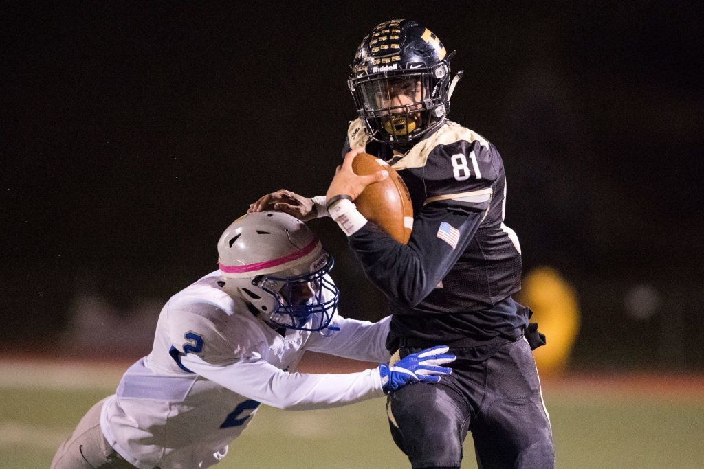 Omaha Burke fourstar Chris Hickman attends Nebraska's practice; Top