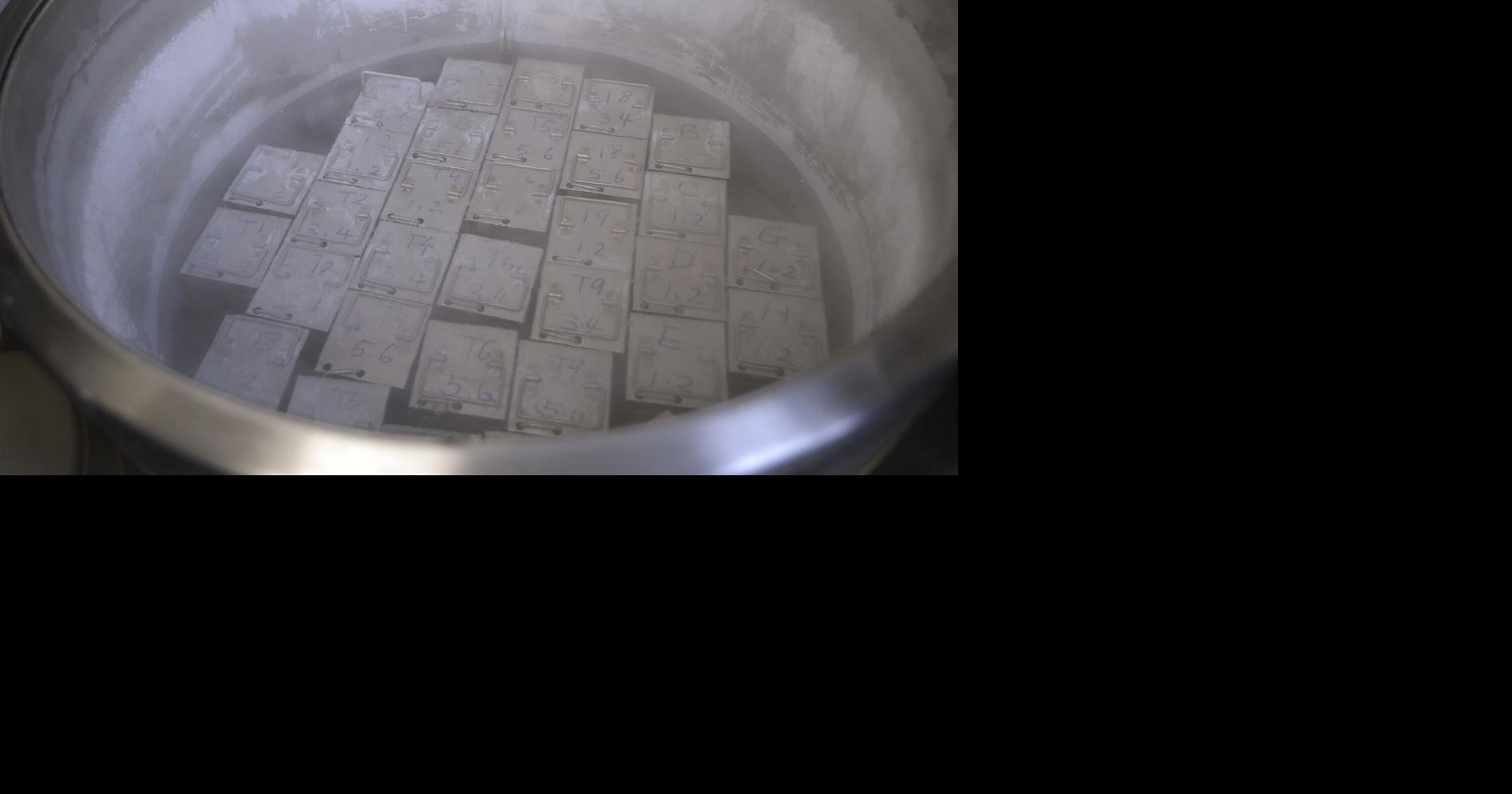 Some Republicans are voicing doubt over Alabama IVF ruling. Democrats see an opportunity