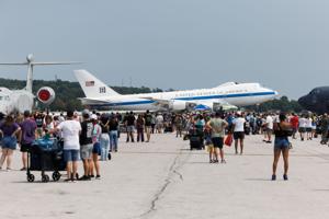 080826-owh-new-airshow-nf-05.JPG