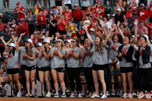 051026-owh-spo-nubbw-nf-08.JPG