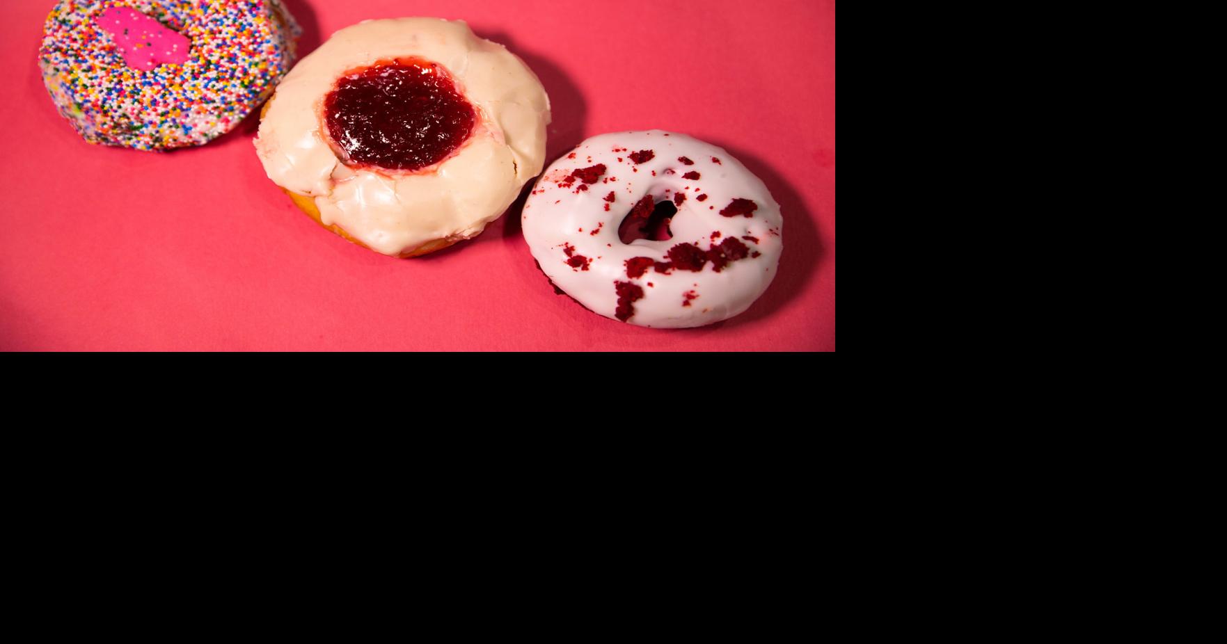 Hurts Donuts opens with dozens of flavors in Omaha