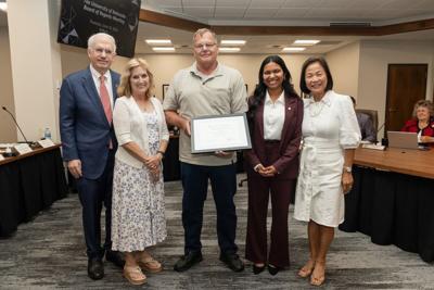 Marc Gordon Earns Board of Regents Kudos Award