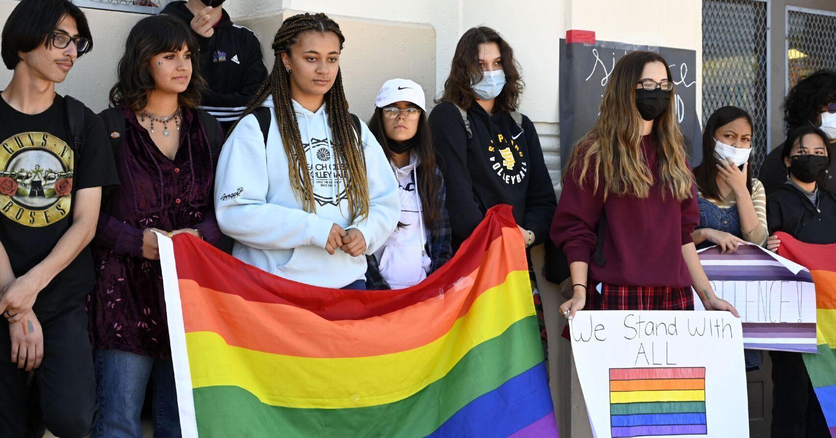 'Not about sex': Students, staff and experts defend LGBTQ clubs in Omaha schools - Vimarsana News
