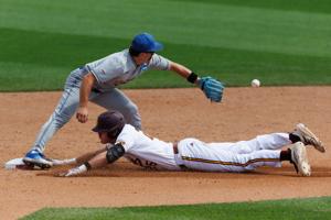 053026-owh-spo-ncaabase-nf-23.JPG
