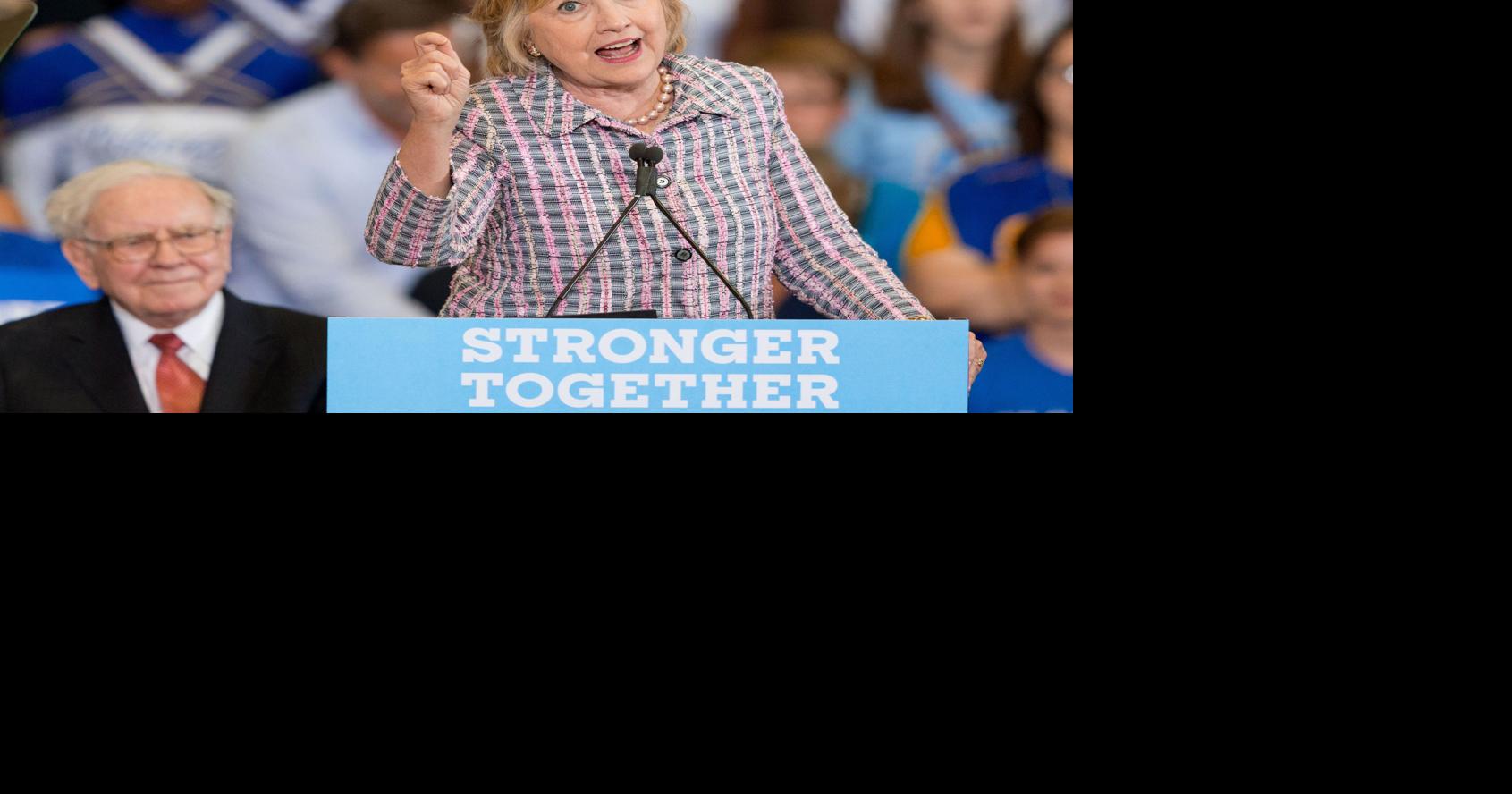 Hillary Clinton besucht Omaha, um die Wahlkämpfe der Demokraten in ...