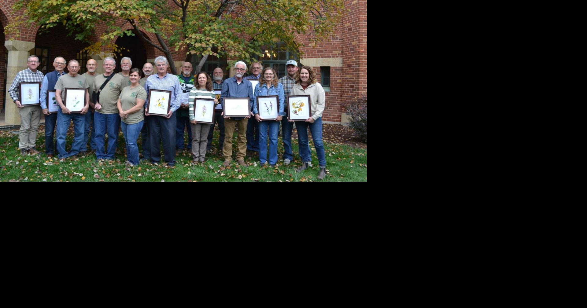 Nebraska Statewide Arboretum honors 11 for their contributions to tree ...