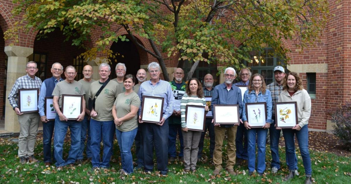 Nebraska Statewide Arboretum honors 11 for their contributions to tree ...