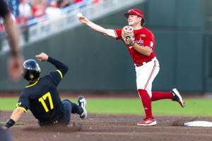 052326-owh-spo-bigtenbase-cm-13