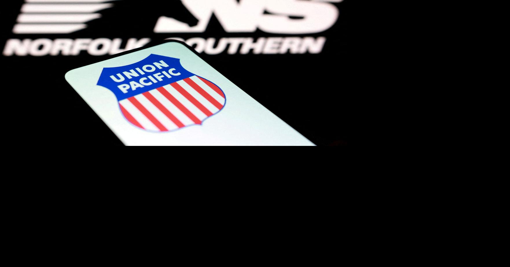 Union Pacific, Norfolk Southern submit revised application for $85 billion merger