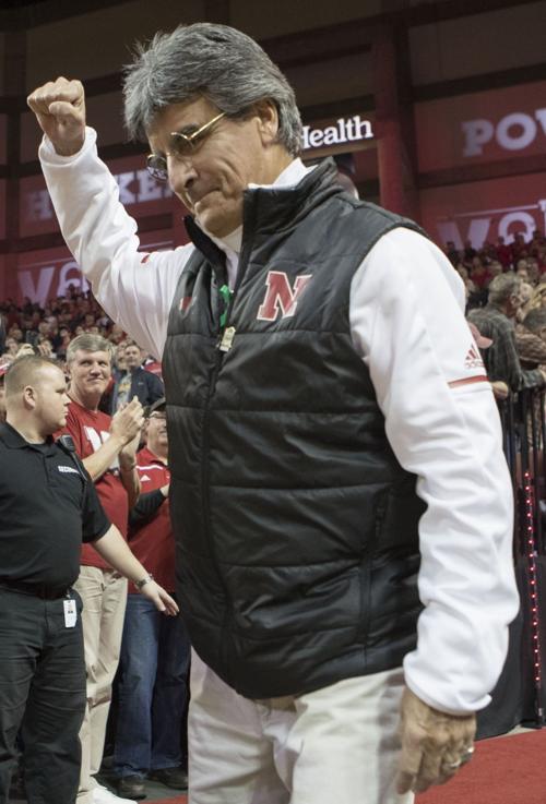 Mckewon In His Own Unique Way Mario Verduzco Knows What He Wants From His Husker Qbs Football Omaha Com