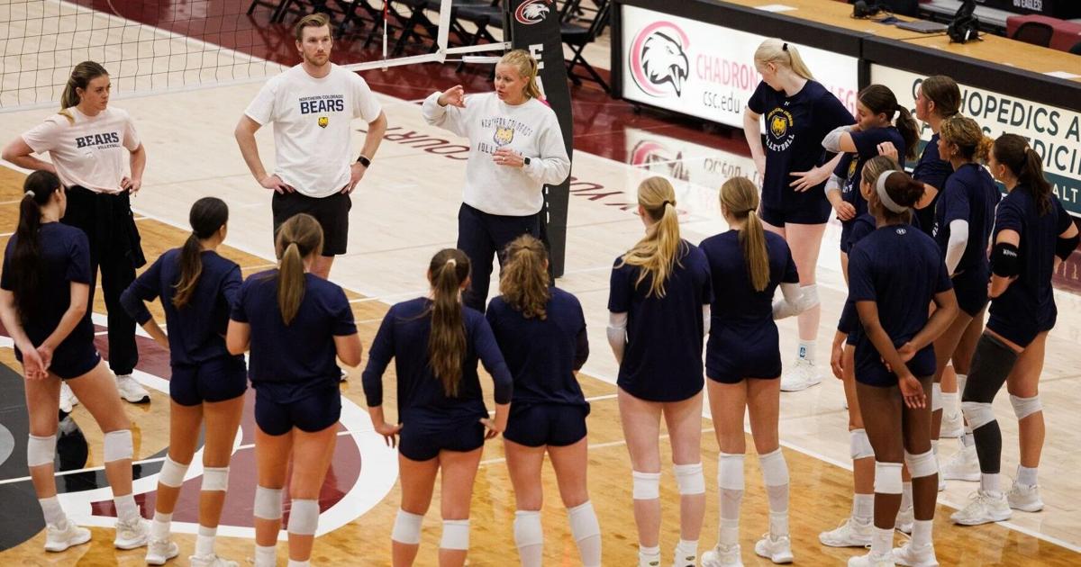 What it's like to play Nebraska volleyball? Behind the scenes with ...