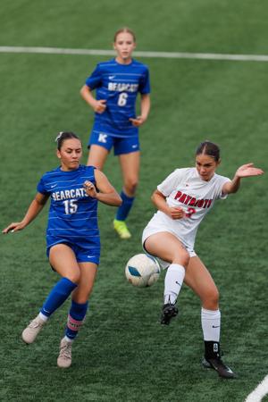 051126-owh-spo-girlsclassa3-nf-19