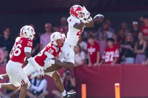 101026-owh-spo-nebraskavsindiana-cm-30 .JPG