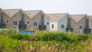 070826-owh-new-housingbill-cm-02.JPG