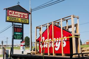 080226-owh-new-caseys-nf-01