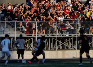 050826-owh-spo-soccer-nf-09