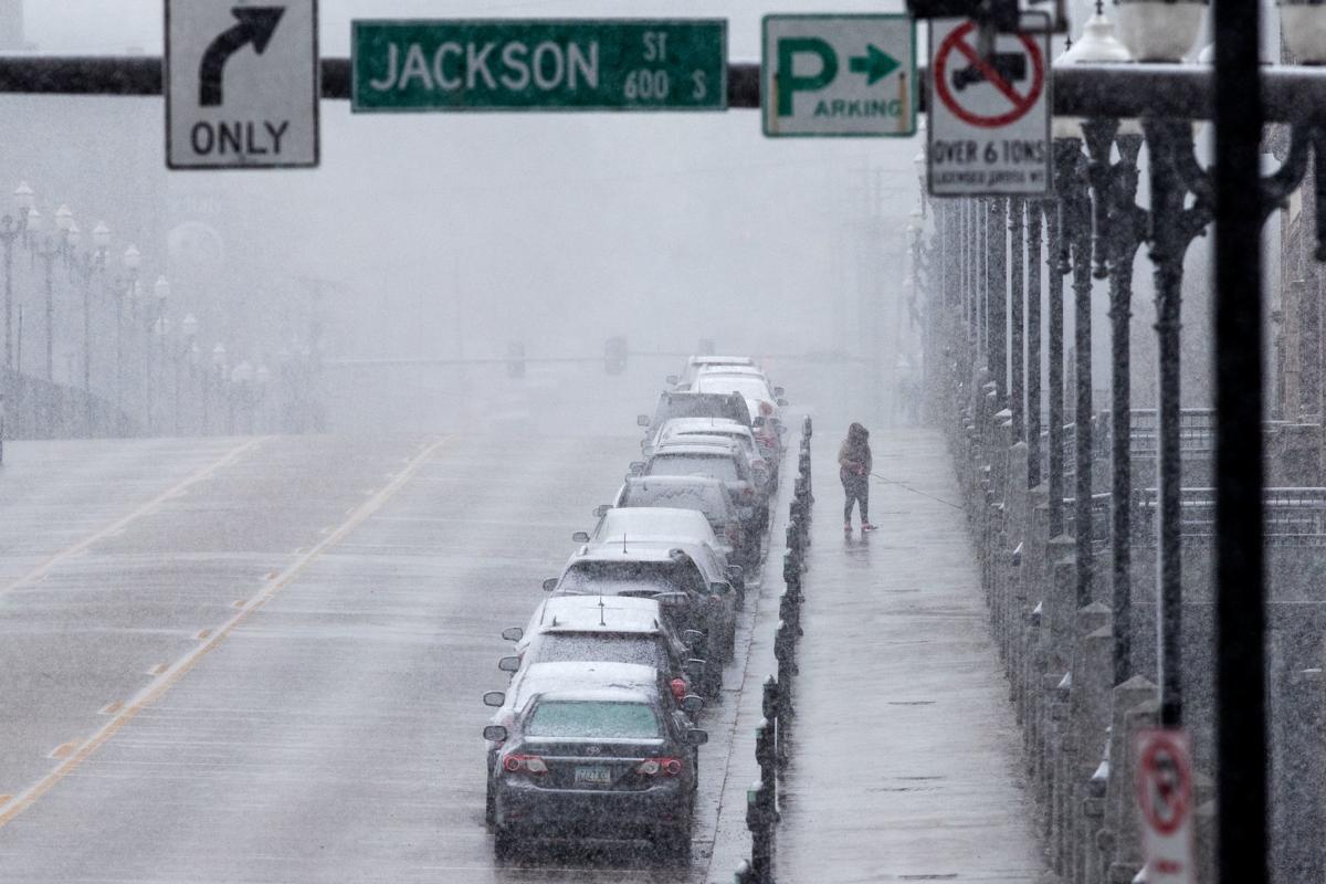 Updated Forecast Snow Could Accumulate In Grassy Areas In And