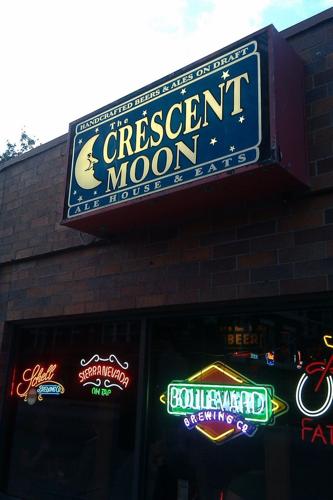 Crescent Moon Ale House | Best Beer Bar | Restaurant | Omaha | Entrance