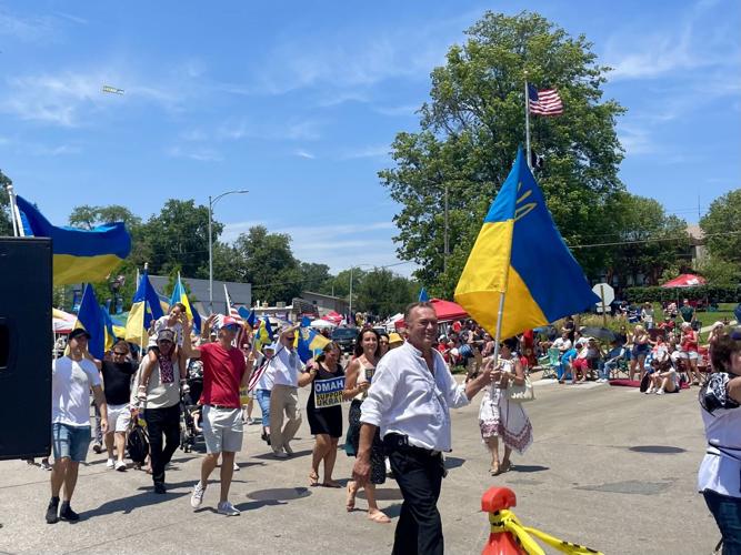 What heat? Annual Independence Day parade, festivities bring thousands
