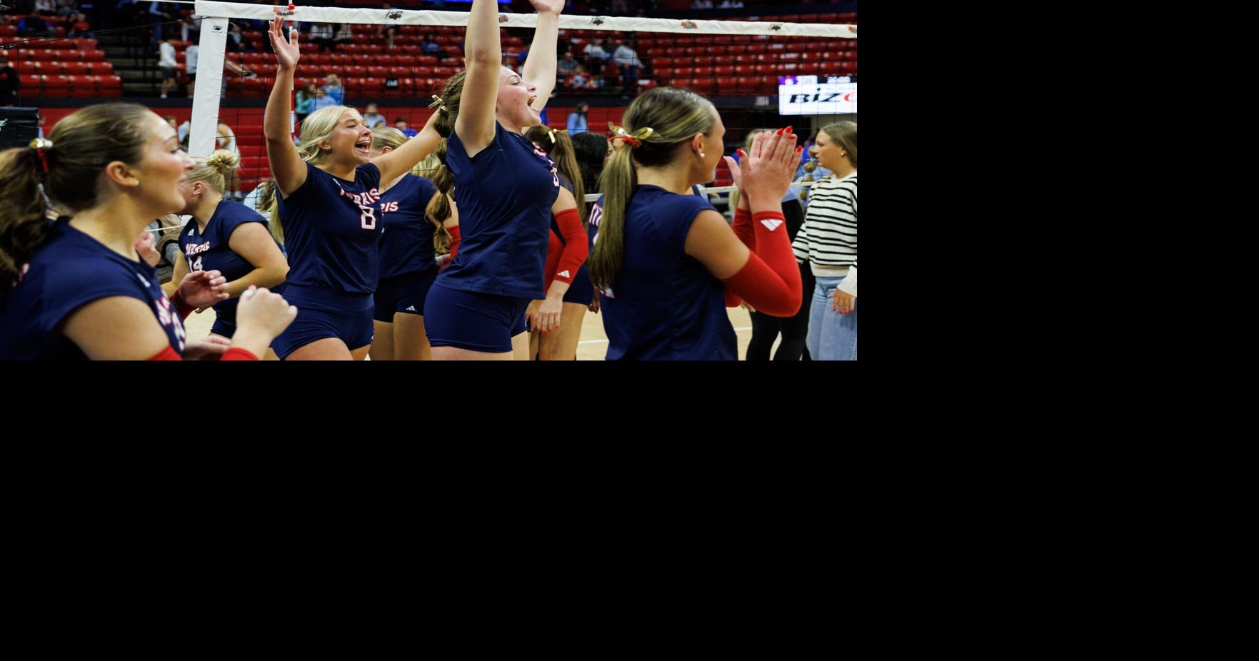 Norris wins the Class B state volleyball title in four sets