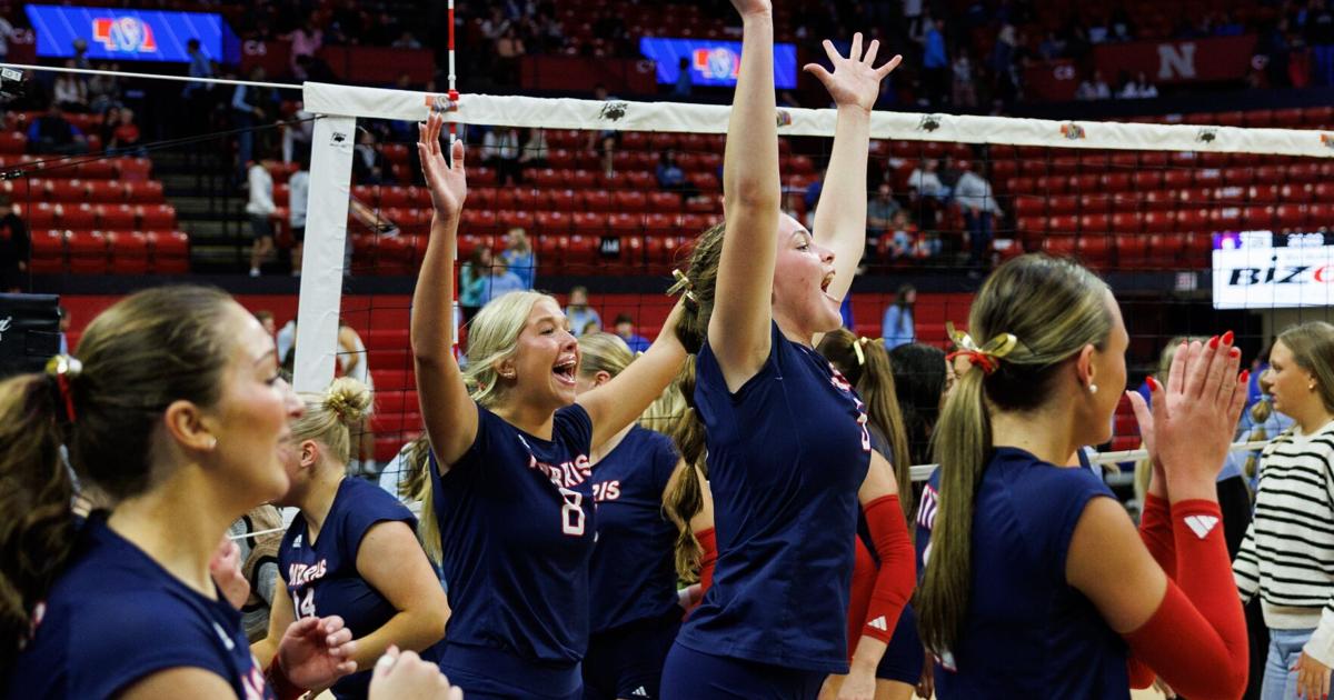 Norris wins the Class B state volleyball title in four sets