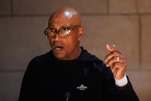 091026-owh-new-sportsbetting-nf-13.JPG