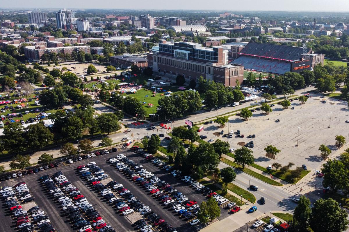 Memorial stadium, home of the husker football team, has an ongoing ncaa record for consecutive sellouts that began in 1962. Nebraska Football Stadium . Photos: Nebraska football opens season at Illinois ...