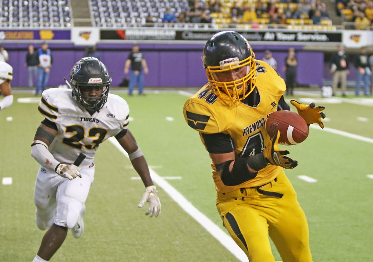 Iowa Eight Man State Football Semifinals Fremont Mills Vs New London Iowa Eight Man State Football Semifinals Fremont Mills Vs New London