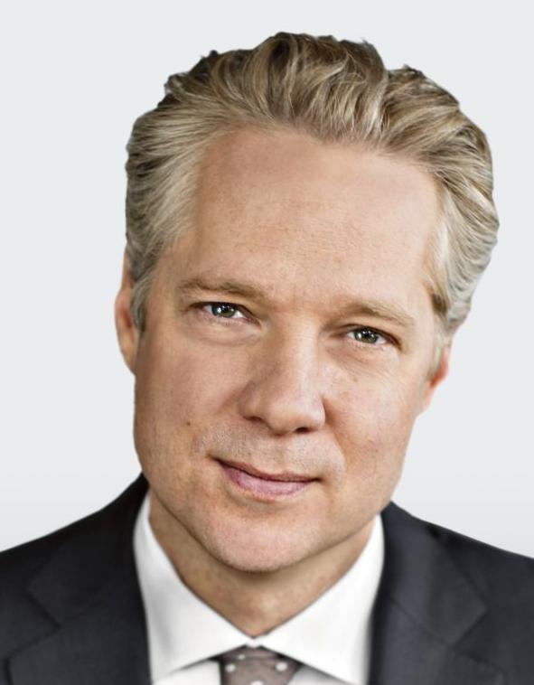 In Omaha, Volkswagen North America CEO talks electric vehicles: small