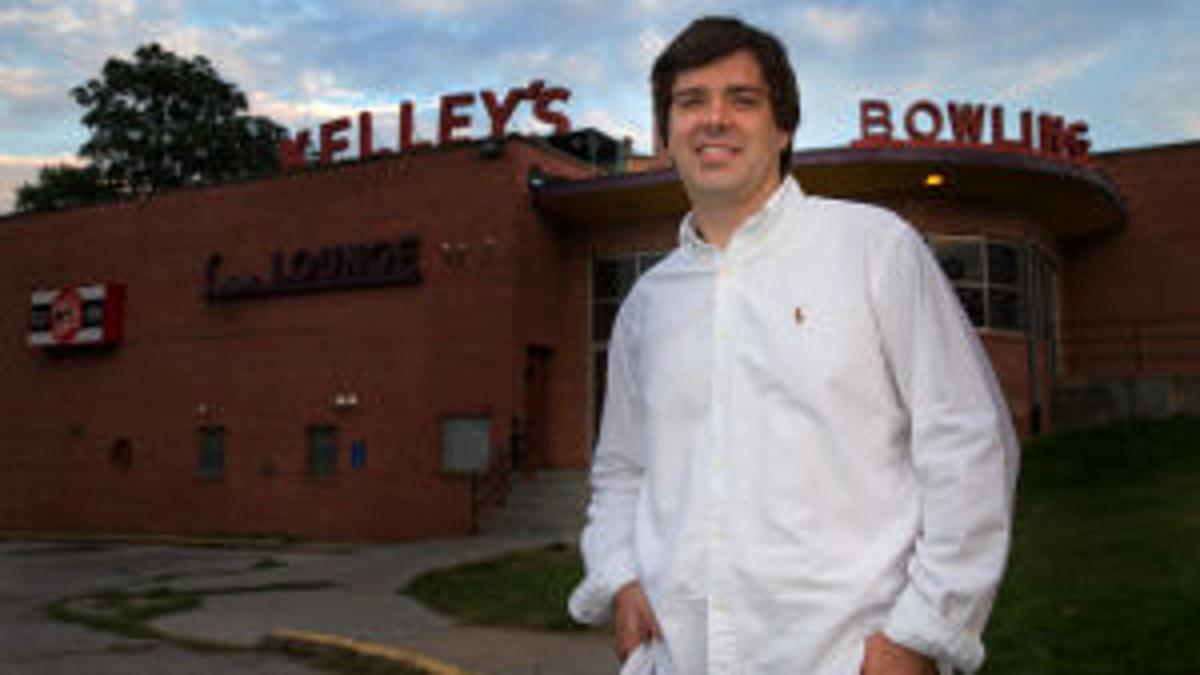 Kelly I M Devastated Kelley S Co Owner Says As Bowling Alley To Fall Silent After 57 Years Latest Headlines Omaha Com