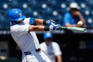 052426-owh-spo-bigtenbase-nf-10