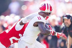 101026-owh-spo-nebraskavsindiana-cm-24