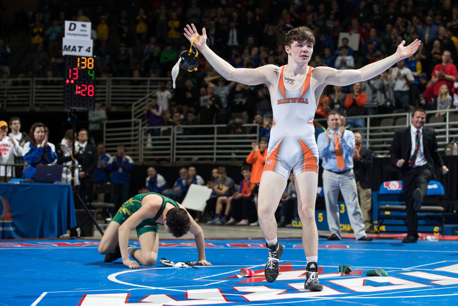 Maxwell's Cameron Riggs And Sidney's Derek Robb Gain Entrance To ...