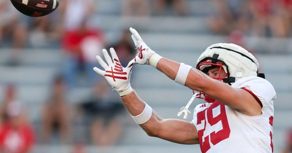 Carter Nelson aus Nebraska kann ein „sehr gefährlicher“ Tight End werden ...