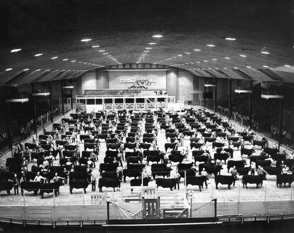 Photos AkSarBen racetrack and Coliseum through the years