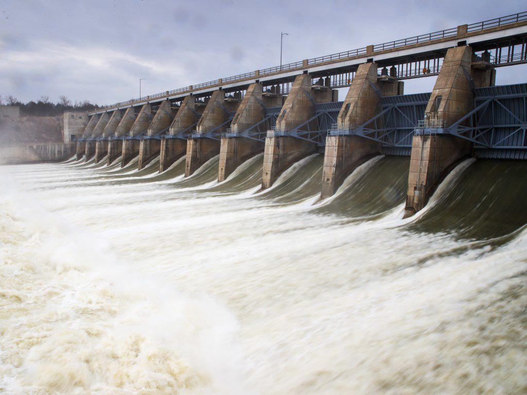 Outdoors notes Be cautious fishing near Gavins Point Dam due to high