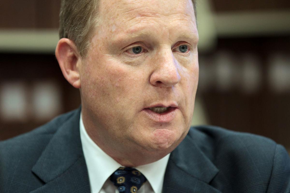 Omaha Airport Authority executive director to retire in June Money