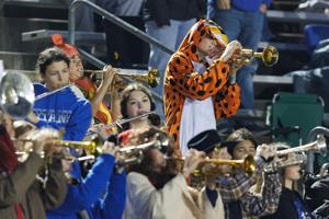 103026-owh-new-fbh-game2-nf-01