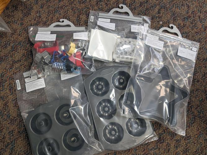 20201223_gb_cakepans4