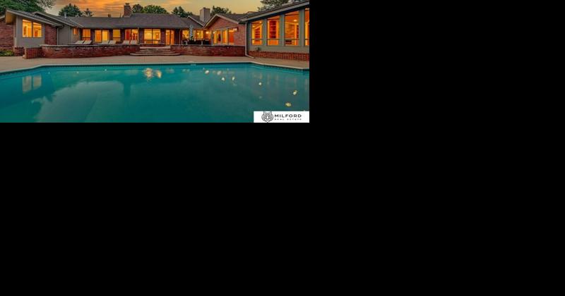 4 Bedroom Home in Omaha  1450000