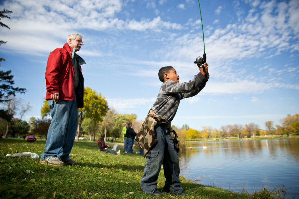 At Cops and Bobbers event, kids get fishing lesson courtesy of Omaha police