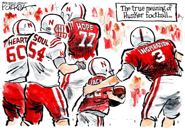 Cancer patient Jack Hoffman scores TD in Nebraska spring game