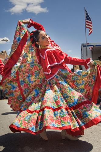 Cinco de Mayo Omaha Attracts Visitors with Delicious Food and Lively Family Fun